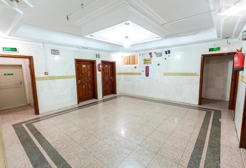 Al Eairy Furnished Apartments Madinah 3