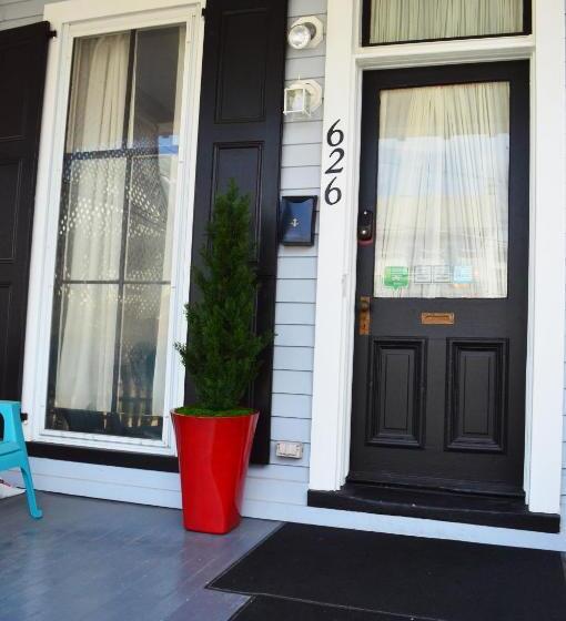 호스텔 Mountain View Suites