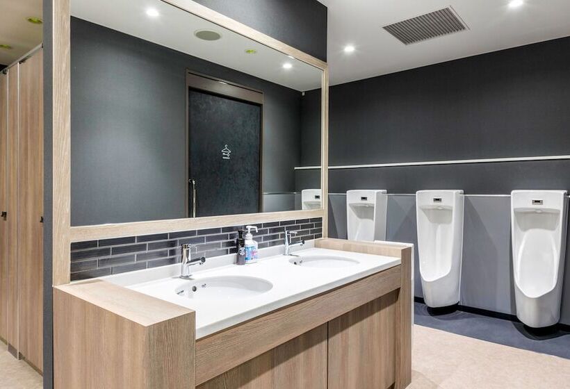 캡슐 호텔 Tube Sq