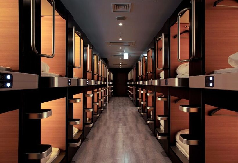 캡슐 호텔 Tube Sq