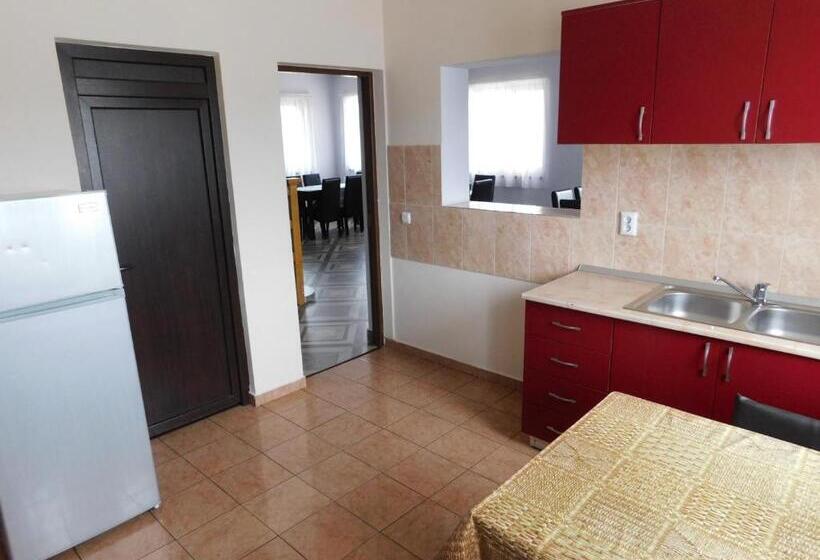 酒店 Pensiunea Agroturistica Havanna