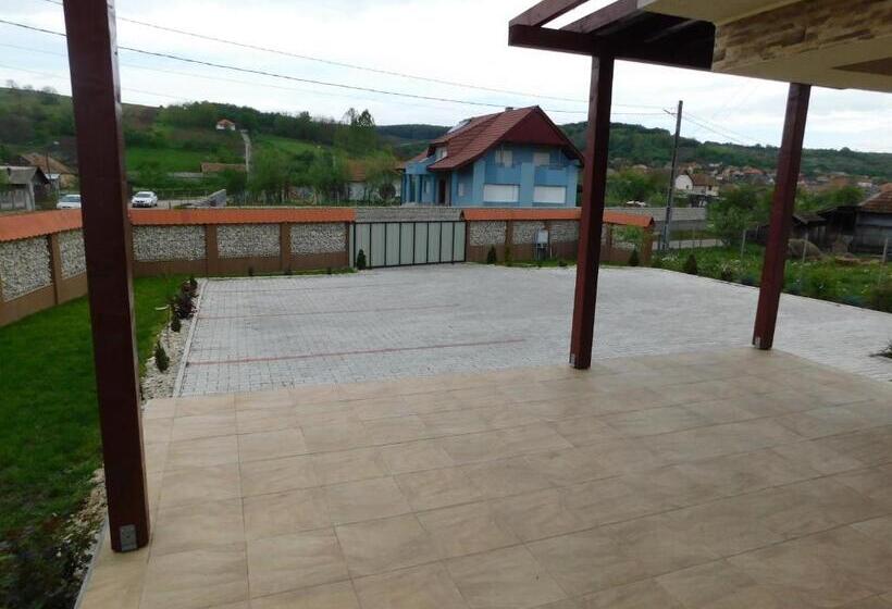 酒店 Pensiunea Agroturistica Havanna