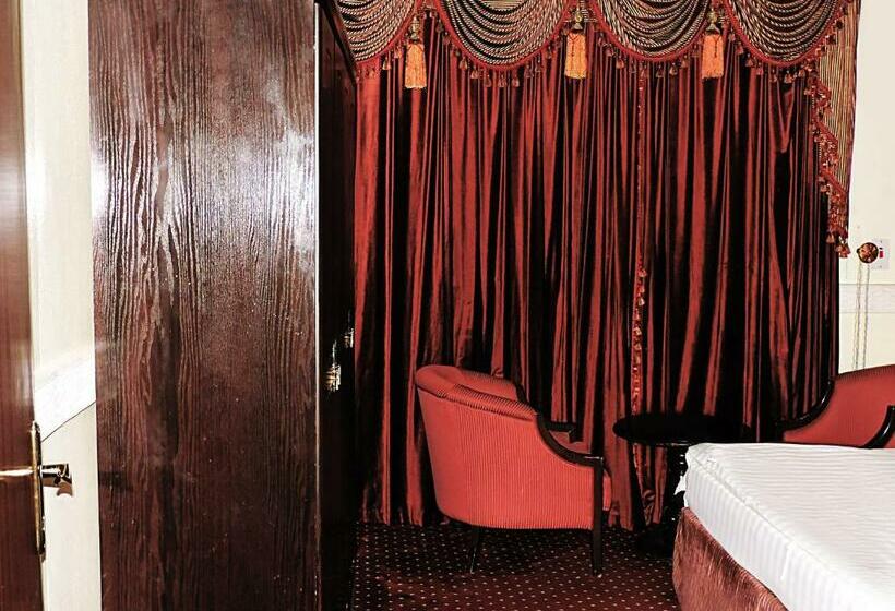 Latheqiya Palace Hotel Suites