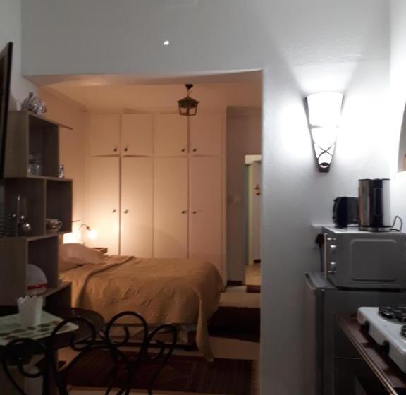 פנסיון A La Fugue