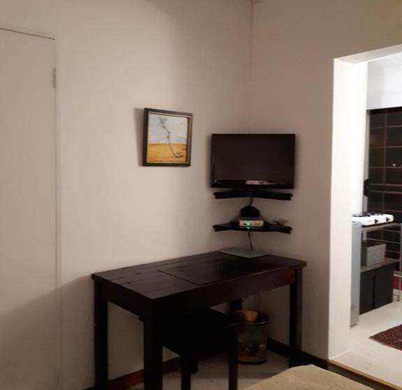 פנסיון A La Fugue