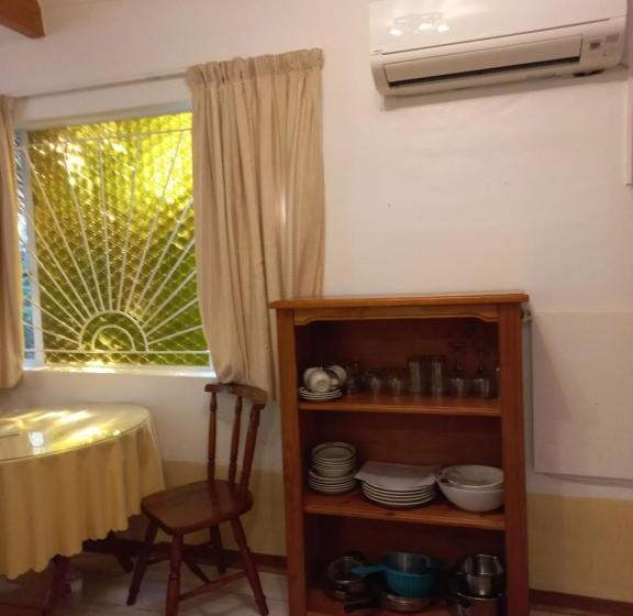 פנסיון A La Fugue