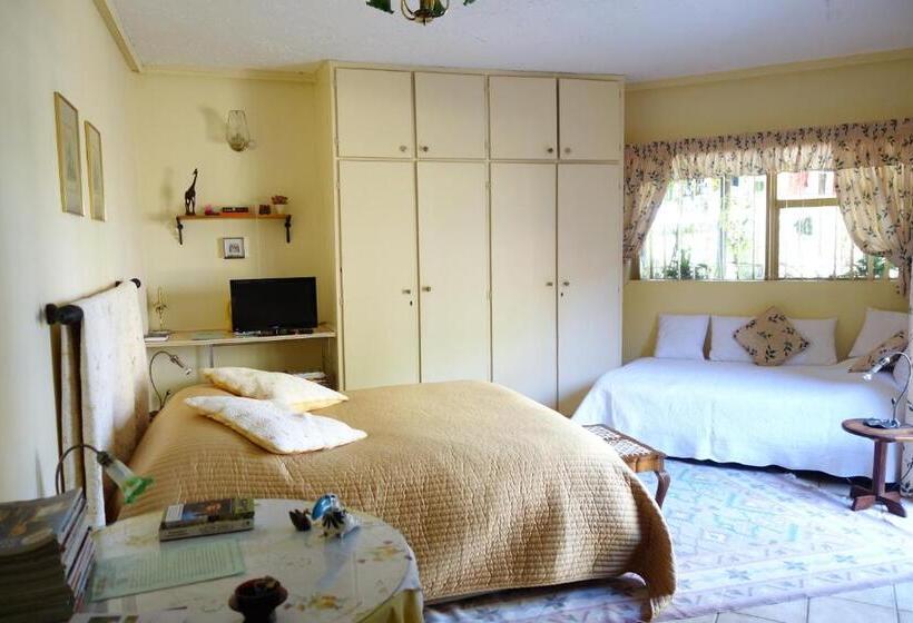 פנסיון A La Fugue