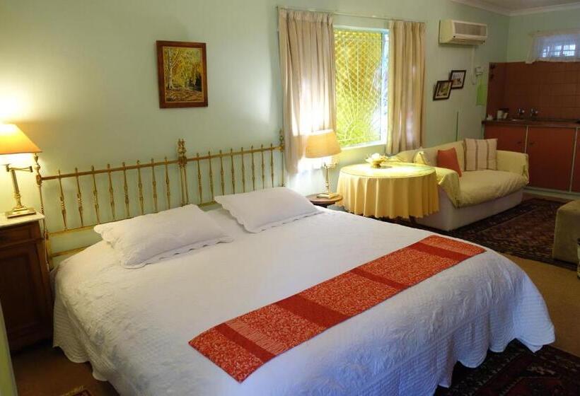 פנסיון A La Fugue