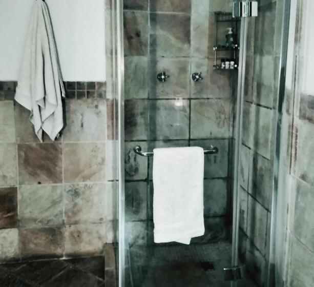 بنسيون Adorable Designs