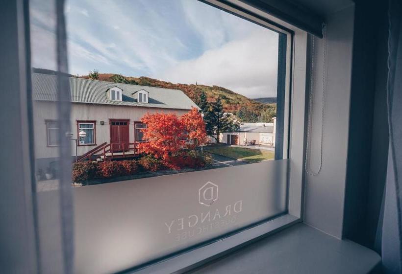 Pensionat Drangey Gistiheimili