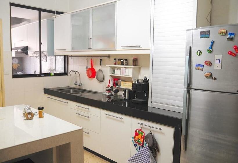 膳宿费 Grayhaus Guest House