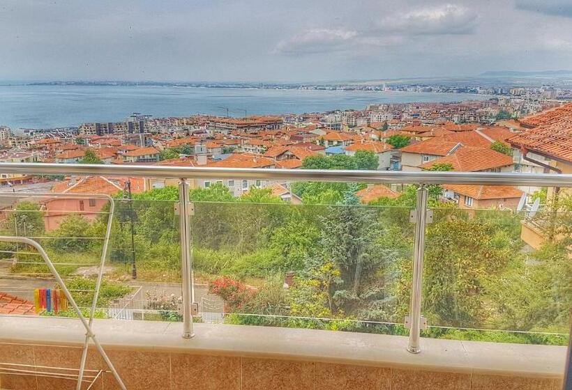 פנסיון Guest House Byki