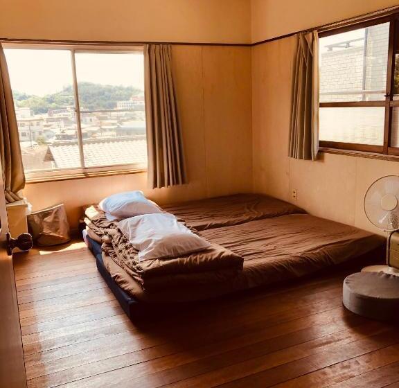 ペンション Guest House Toranjyo Lit