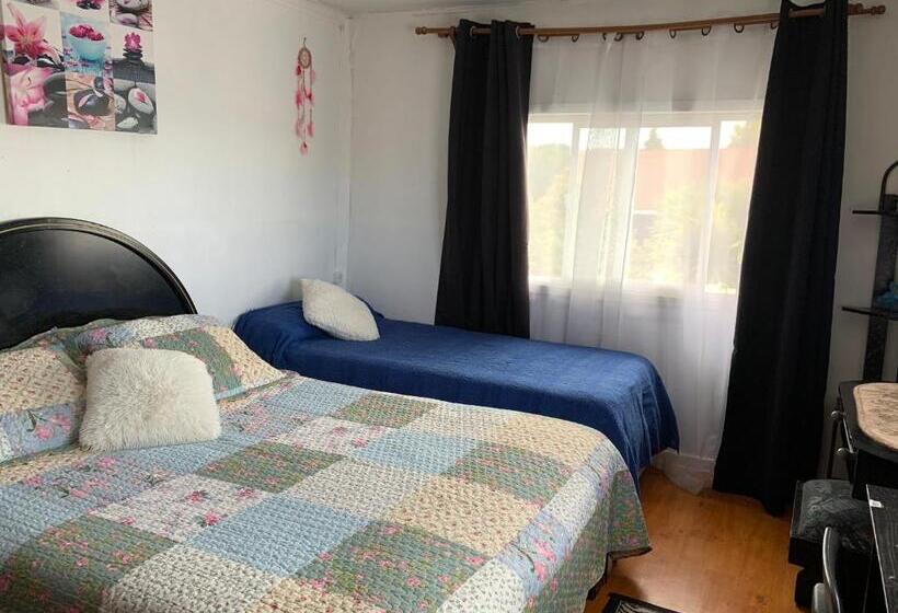 بنسيون Hospedaje Familiar Glady S House