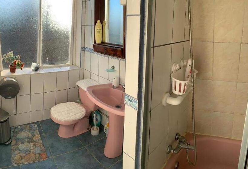 بنسيون Hospedaje Familiar Glady S House