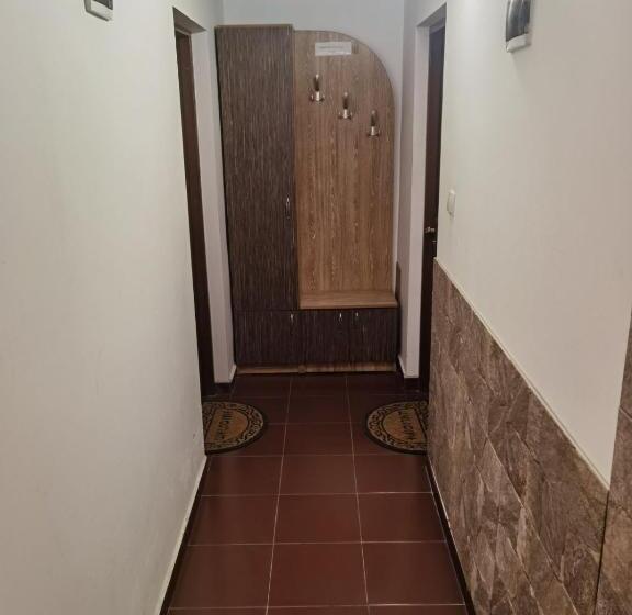 بنسيون House For Guests And Friends