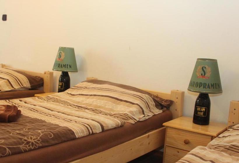 بنسيون Penzion V Ráji