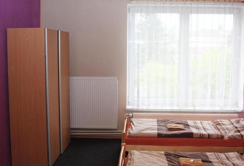 بنسيون Penzion V Ráji