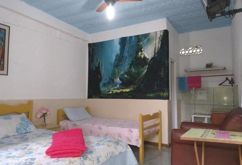 Пансион Pousada Das Estrelas No Centro De Conservatória