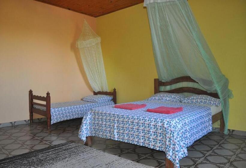 膳宿费 Sitiopousada.  Os Tres