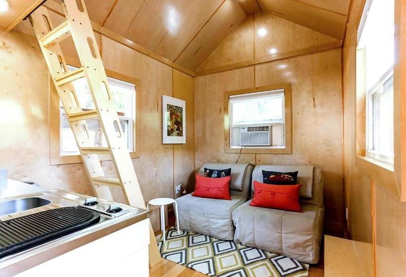 پانسیون Tiny House