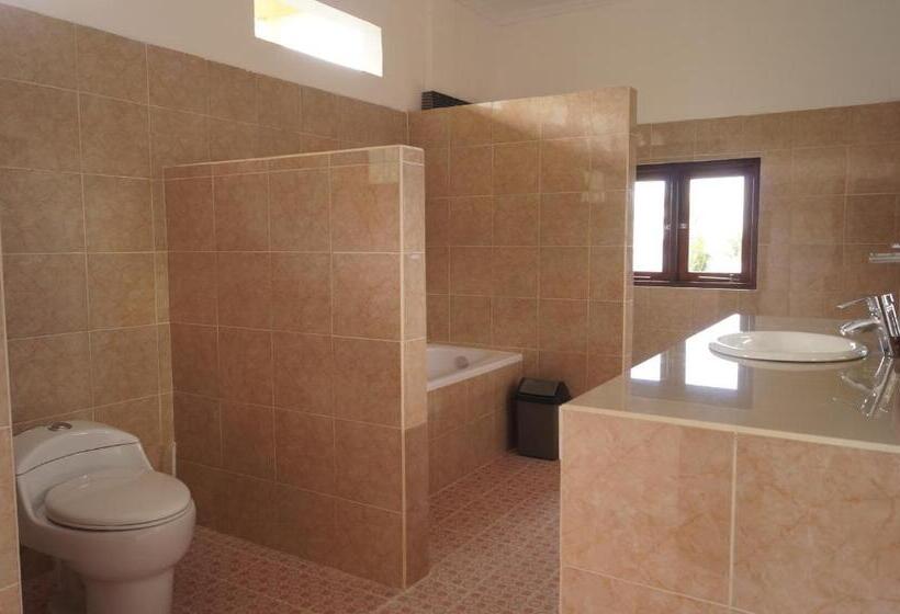 פנסיון Villa Mangga Beach