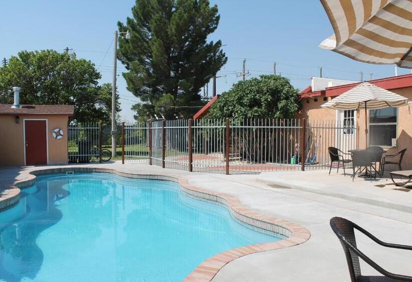 فندق صغير Adobe Rose Boutique Inn