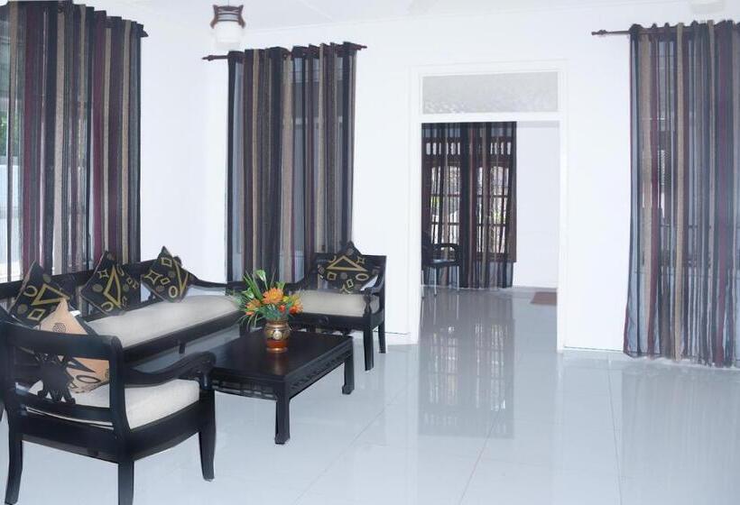 ユースホステル Bon Voyaage Tourist Inn