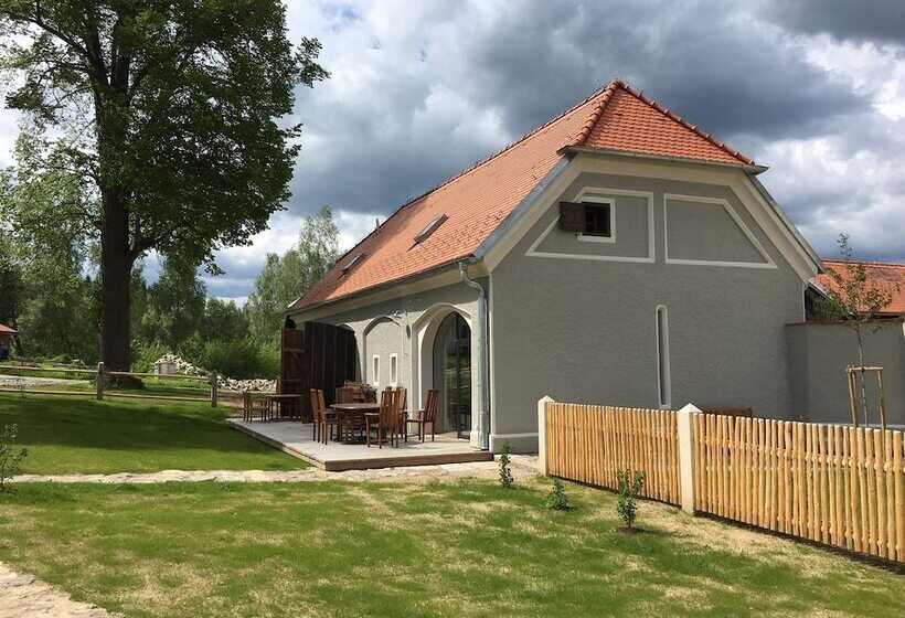 Aparthotel & Wellness Knížecí Cesta