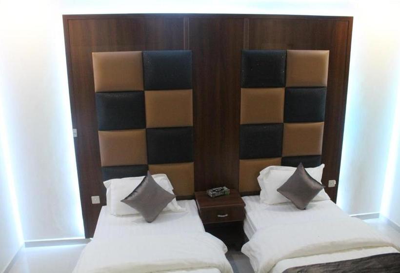 Clouds And Stars Aparthotel 2