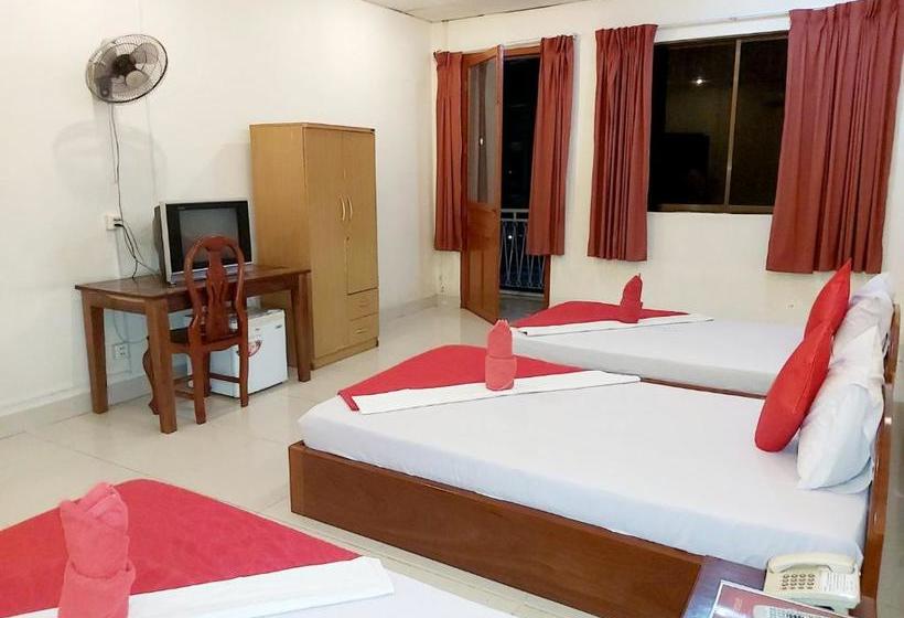 בית מלון כפרי Capitol One