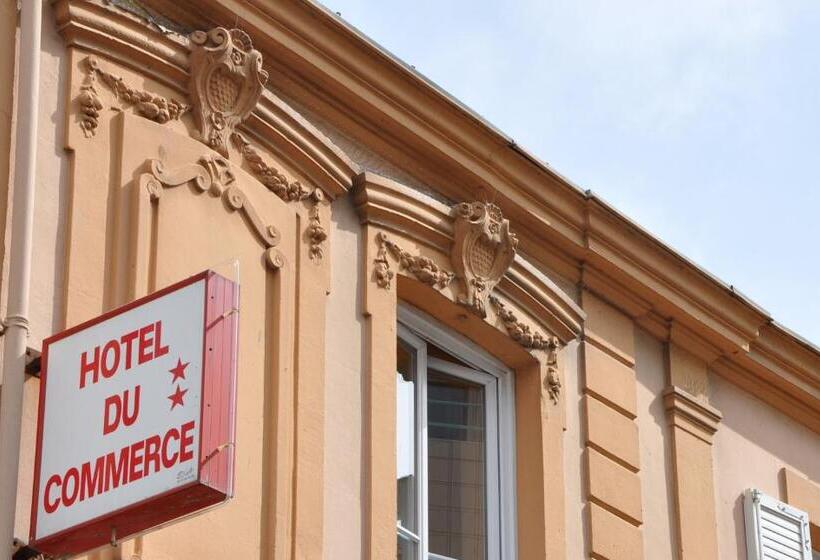 Отель Hôtel Du Commerce