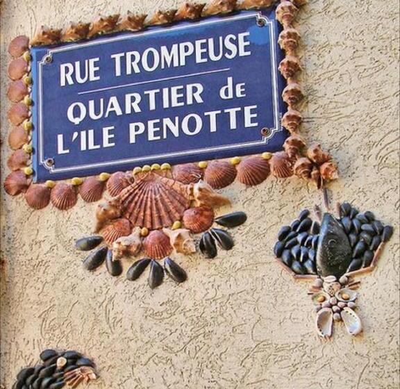 Отель Hôtel Du Commerce