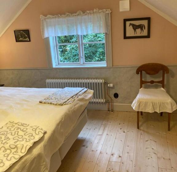 호텔 Thorstorps Gård B&b