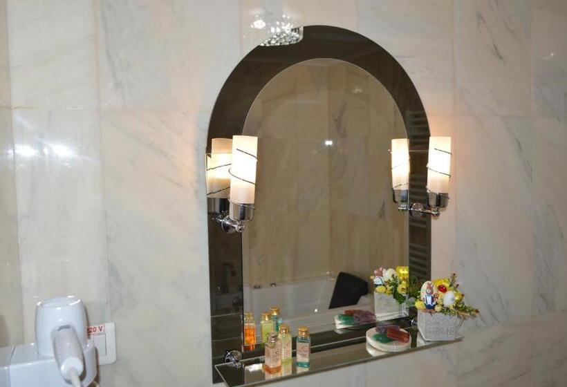 بنسيون Cetatea Medievala