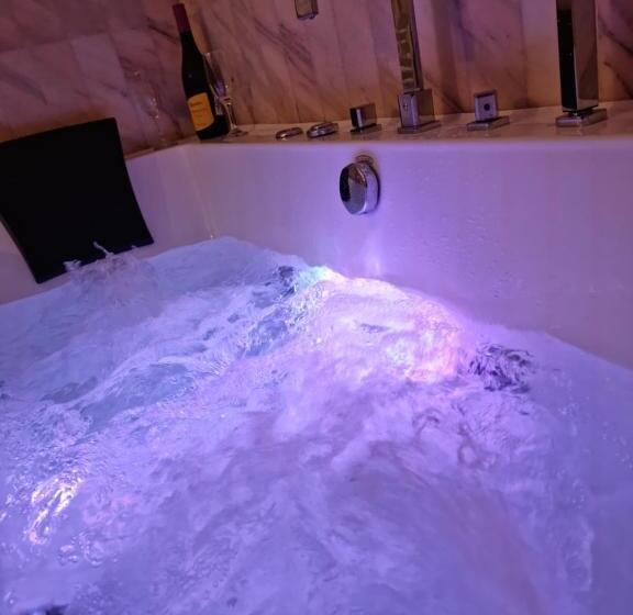 بنسيون Cetatea Medievala