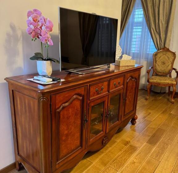 بنسيون Cetatea Medievala