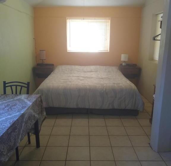پانسیون Coco Cabañas And Casitas Vacation Rentals