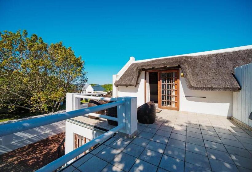 פנסיון Cottage On College