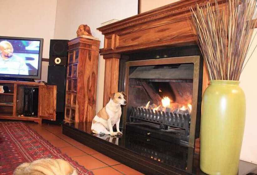 Pension Cuckoos Nest Guest House