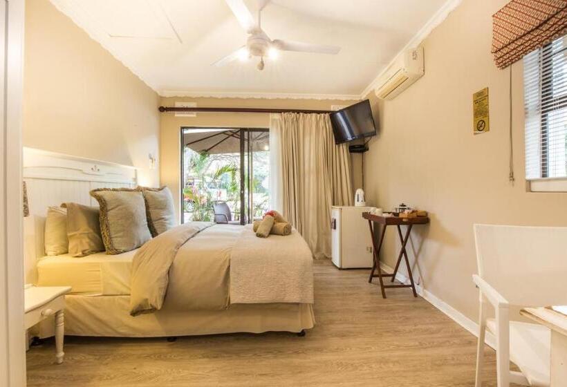 ペンション Fairway Guest House