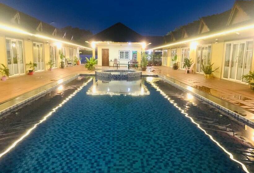 بنسيون Hello Kampot Resort