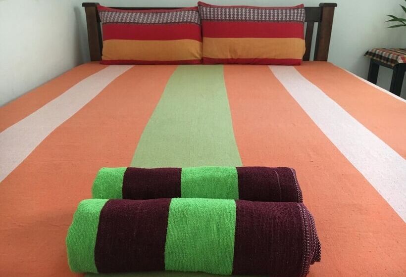 ペンション Jungle Guest House