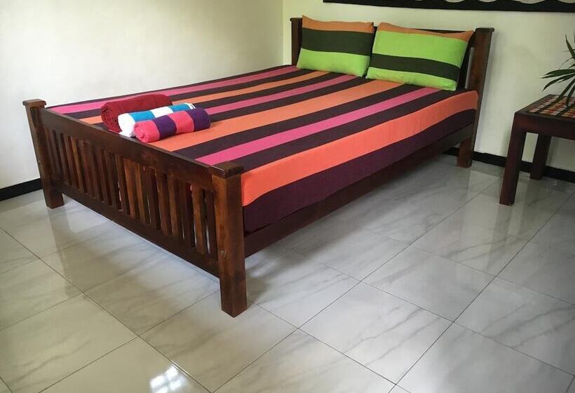 ペンション Jungle Guest House