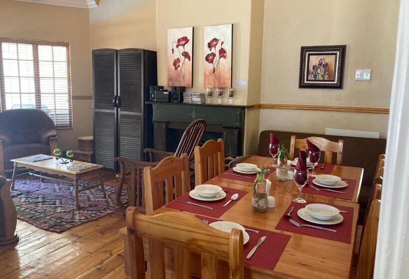 פנסיון Jungnickel Guesthouse