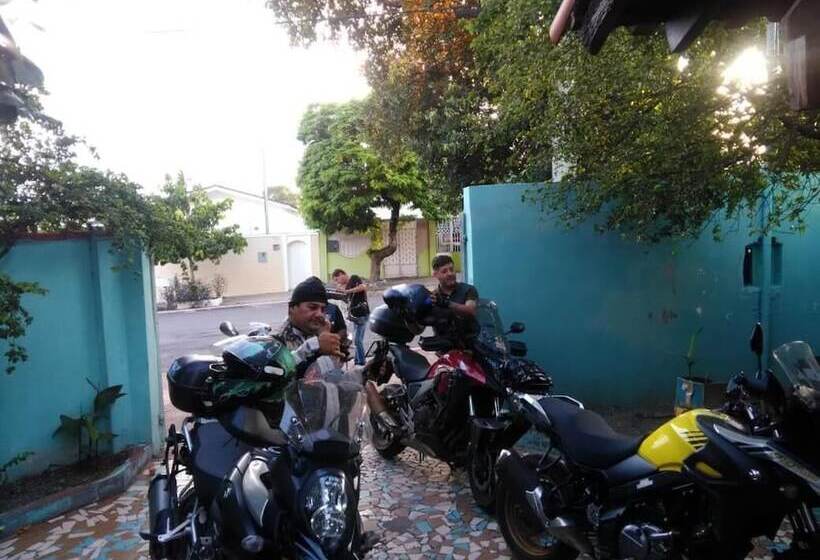 פנסיון Pousada 4 Cantos