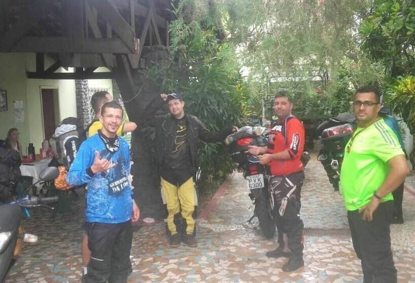 פנסיון Pousada 4 Cantos