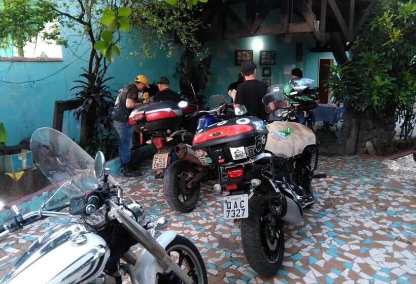 פנסיון Pousada 4 Cantos