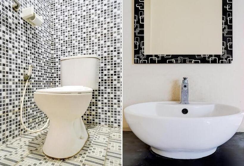 Пансион Radio Backpacker Guesthouse