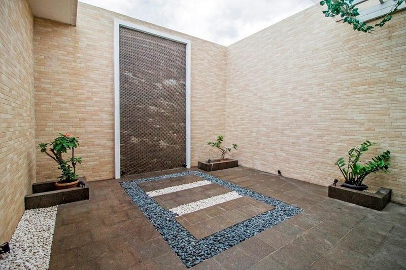 膳宿费 Reddoorz Plus @ Cideng Barat